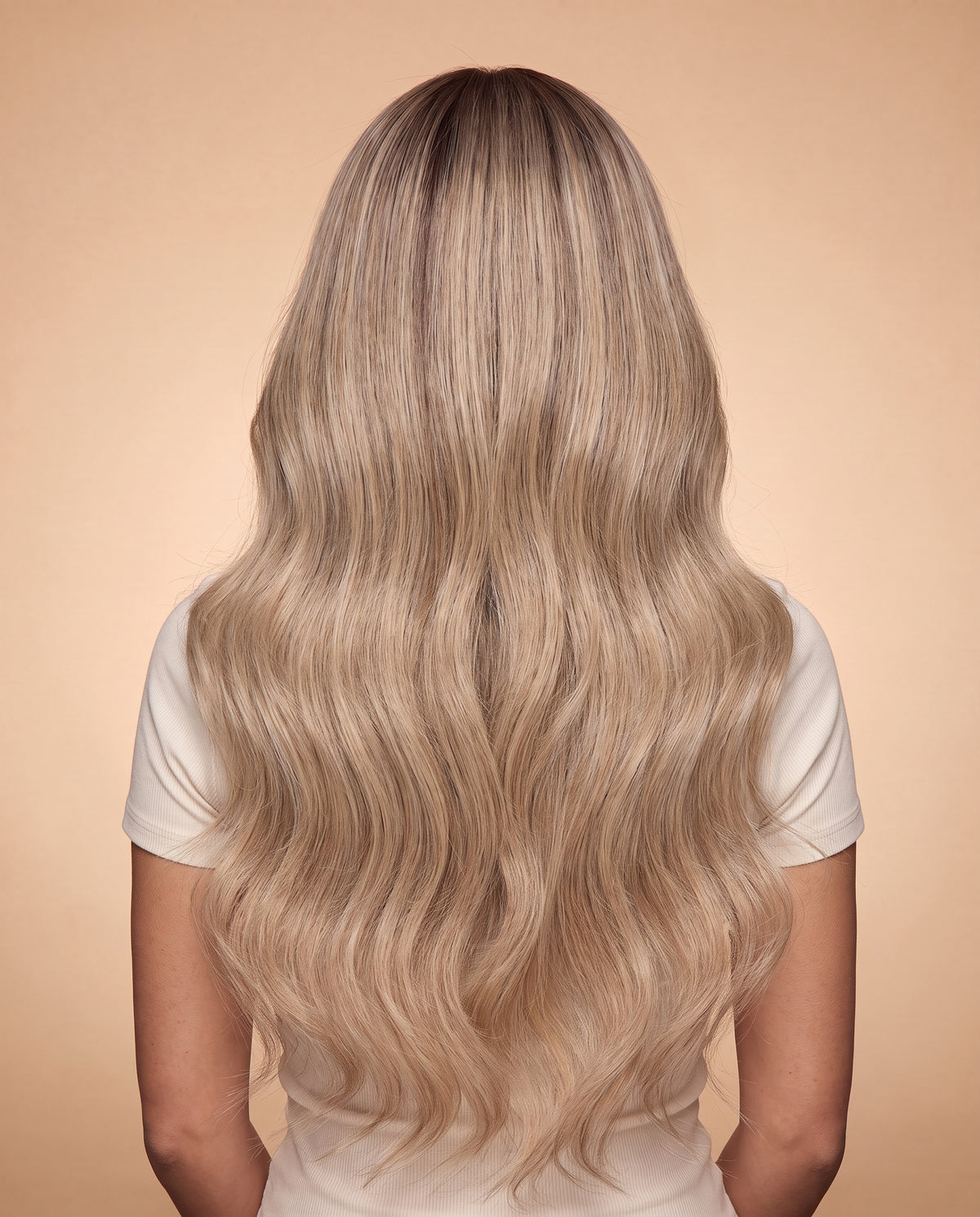Yasmin wig, back view