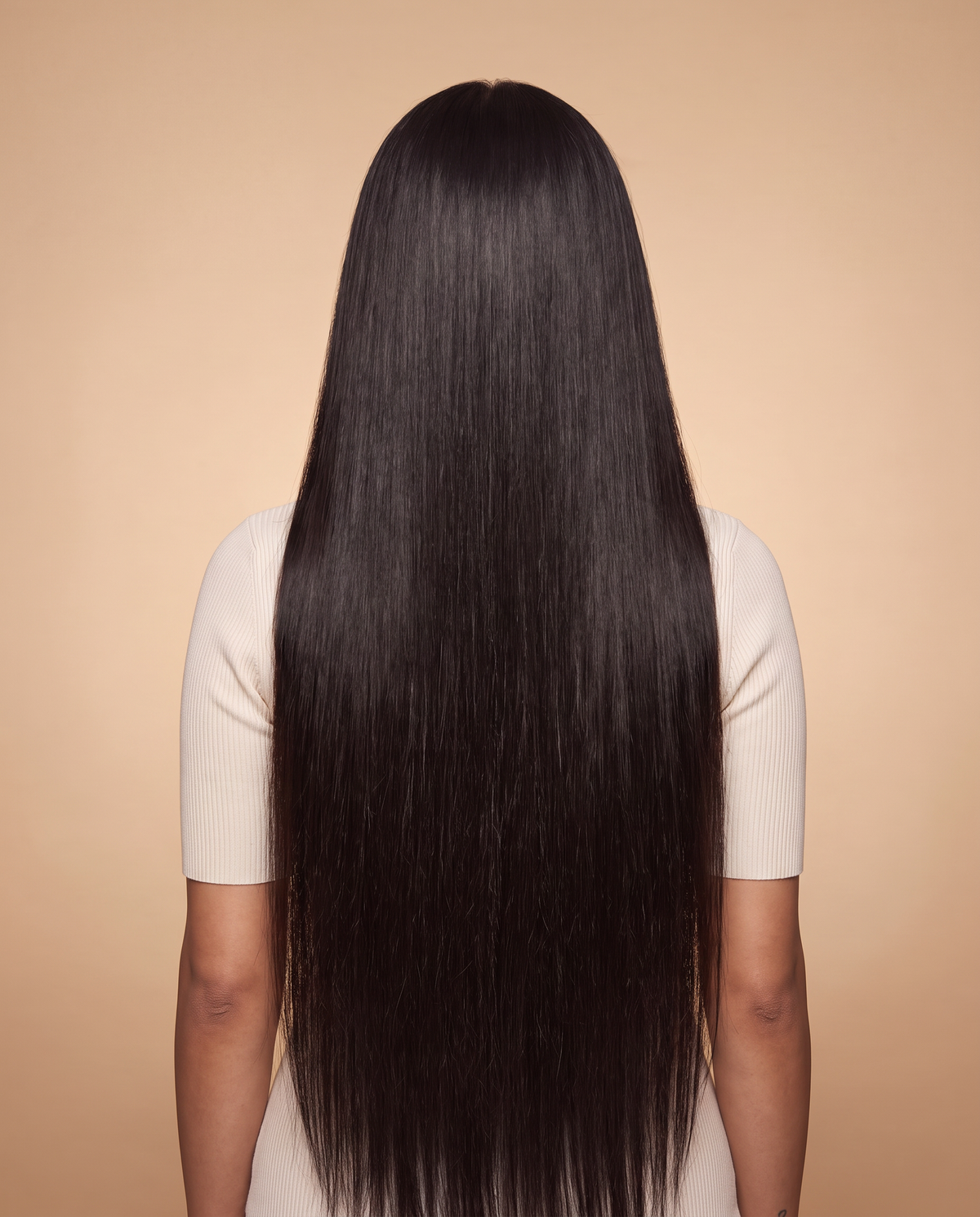 Layla wig, back view
